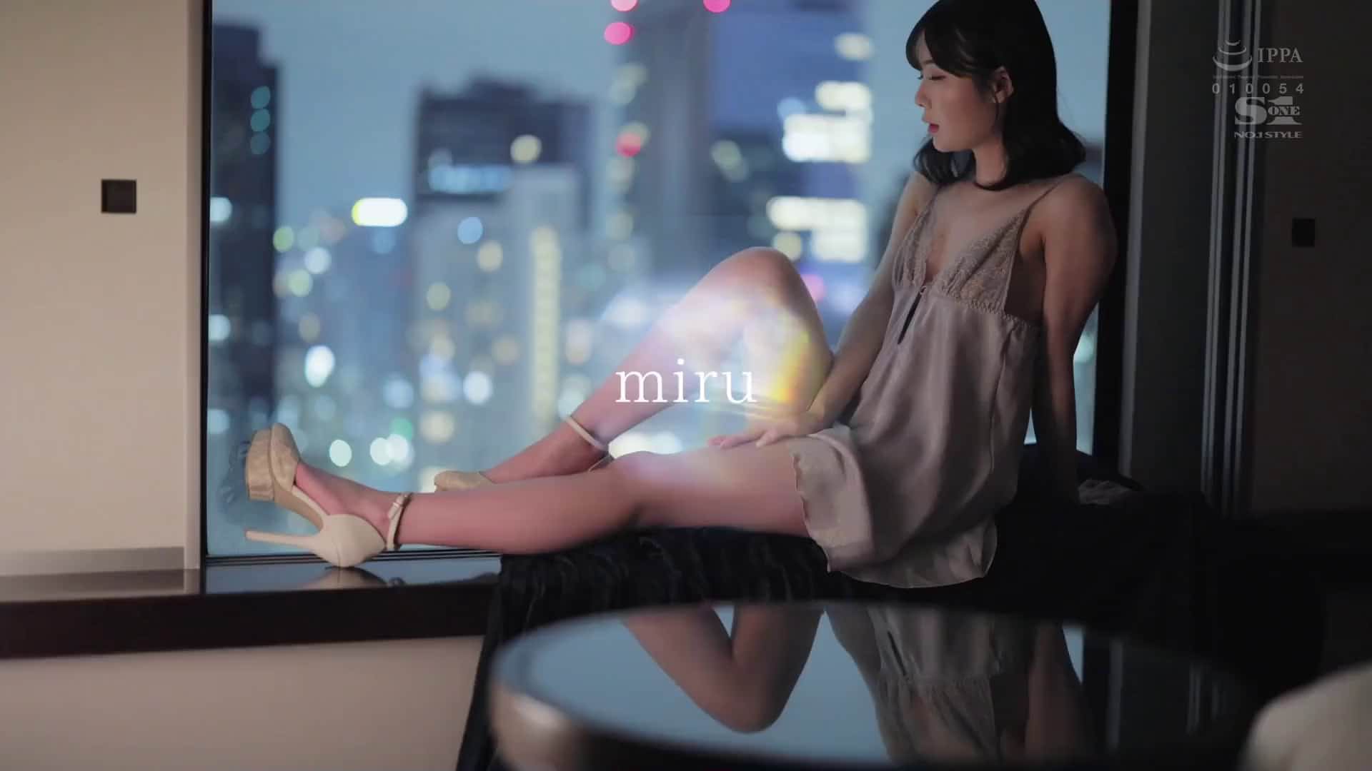  和喜欢深喉的绝伦性欲者miru一夜口交不伦性交【破解】 - 1of5