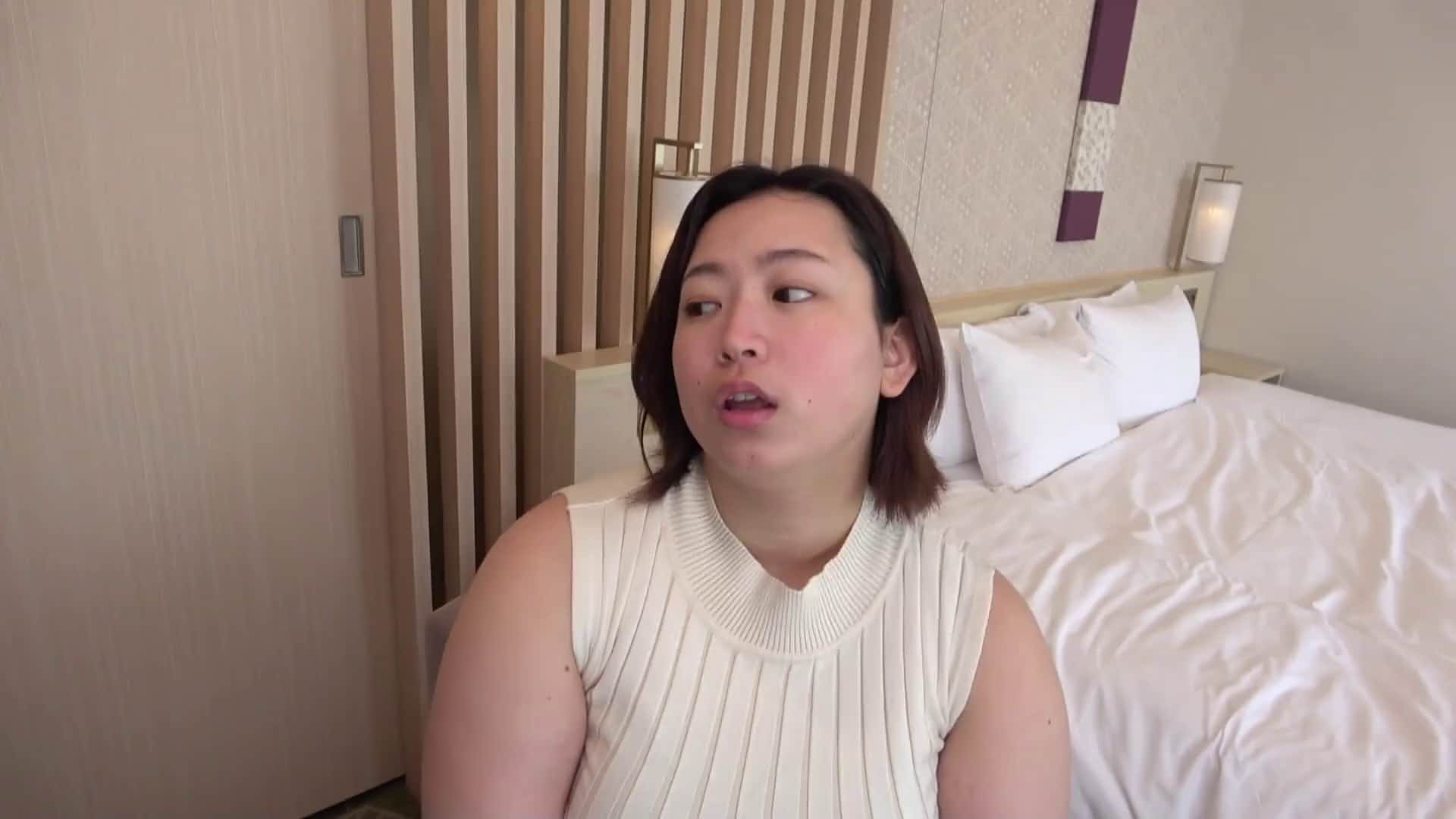 最高級豊満ボディ美人妻のイチャラブ不倫 爆乳超肉ふわふわボディの心優しい人妻が貪欲に他人棒をパイズリ＆中出し！ - 1of5