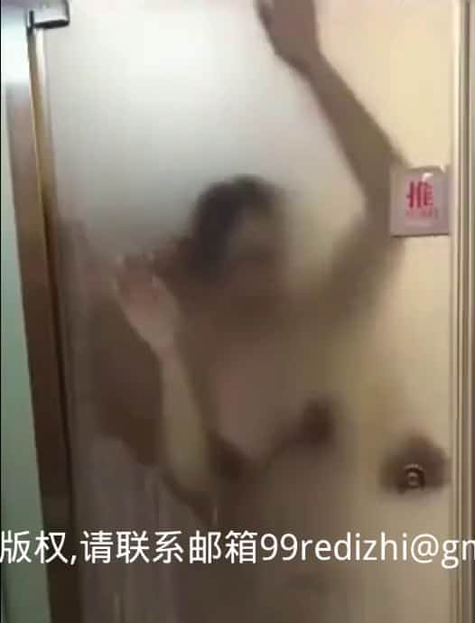 浴室爆操嫩模网红“朱可儿”