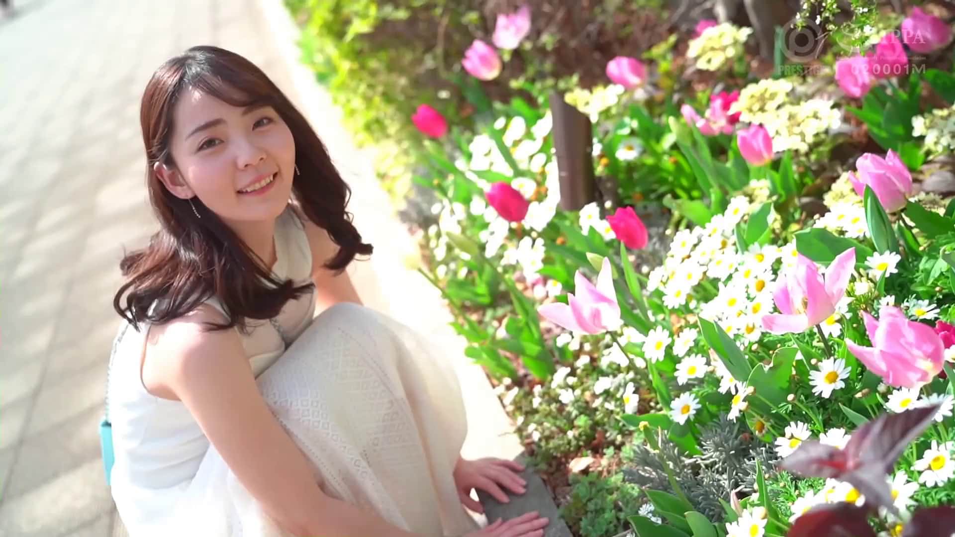  绝顶性感内衣 美ノ嶋めぐり【破解】 - 1of5