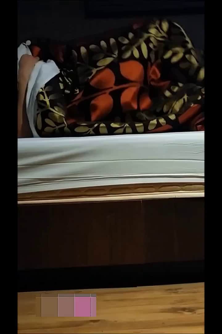 【經典自拍】蜂腰翹臀正妹汽車旅館兼職服務大款哥 互舔互插愛撫爽得嗷嗷直叫 720p原版高清