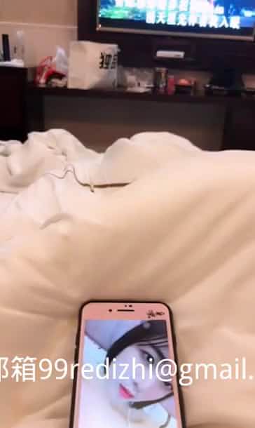 高顏值藝校大學生拜金美女被有錢大哥包養開房啪啪打炮 舔逼逼呻吟淫水直流 國語對白