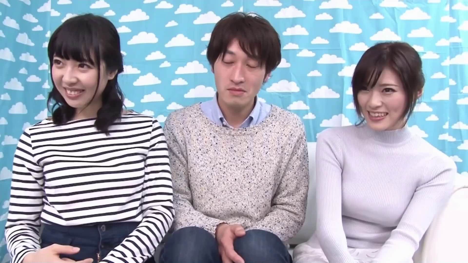  巨乳の姉妹と貝合わせ素股でハーレム近親相姦【破解】 - 1of5