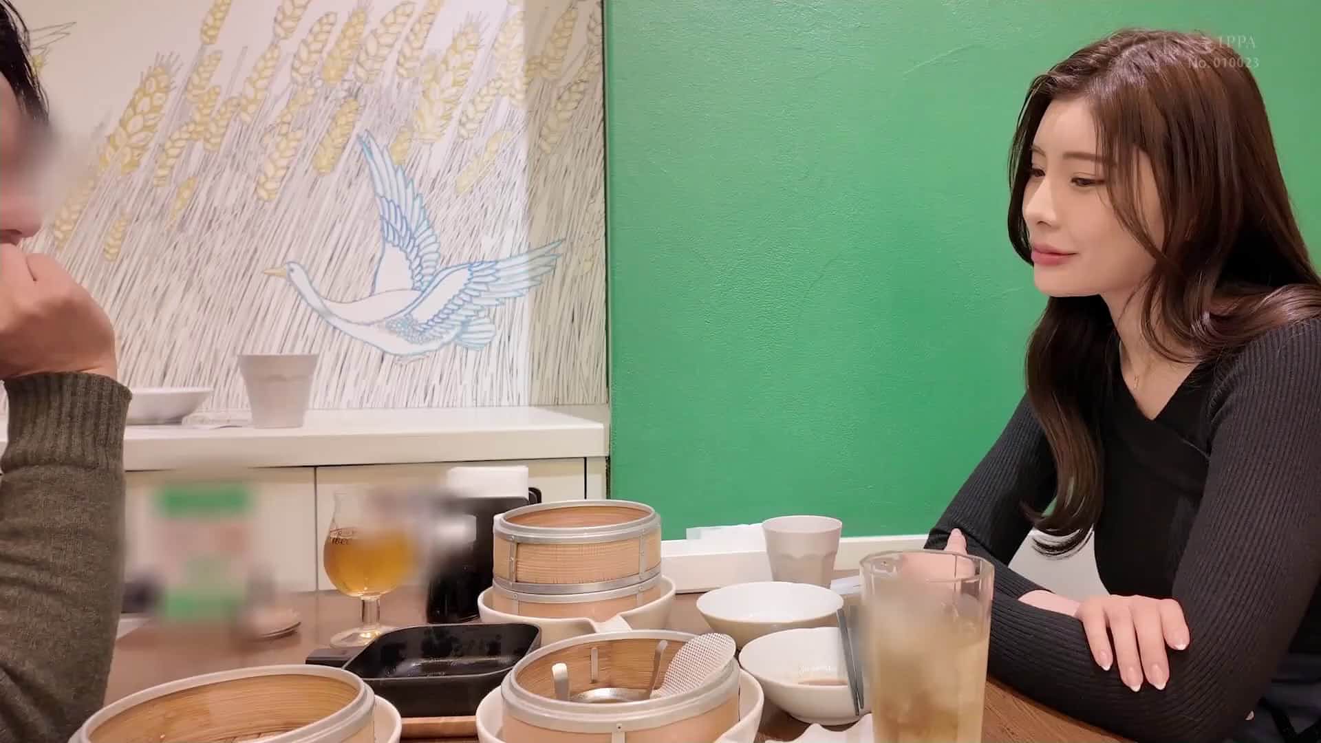  因为要结婚以后再也见不到了…所以最后再见一次，持续到天亮的生中出 神木麗【破解】 - 1of5